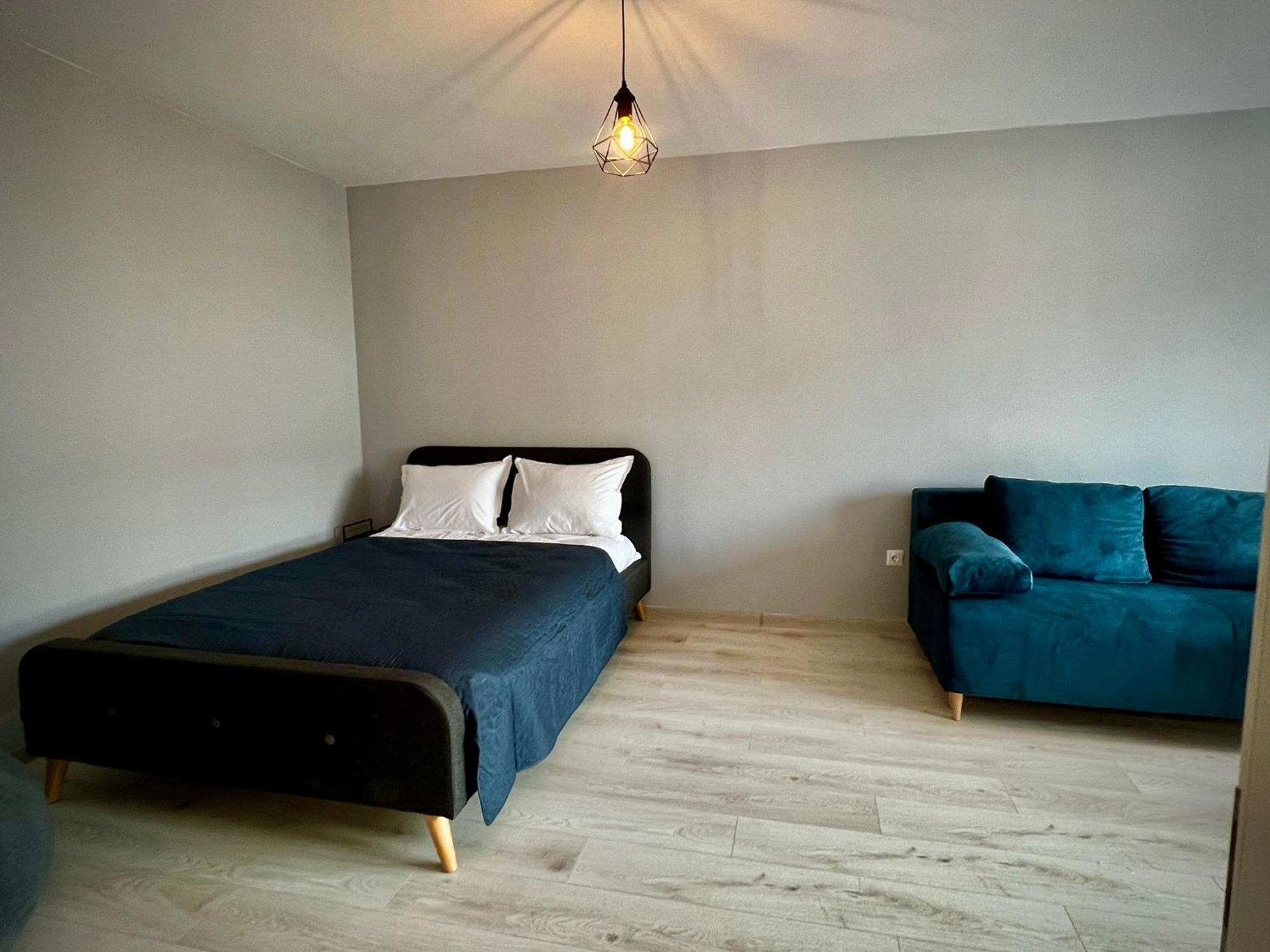 Blue Boho Studios And Apartments Брашов Екстер'єр фото